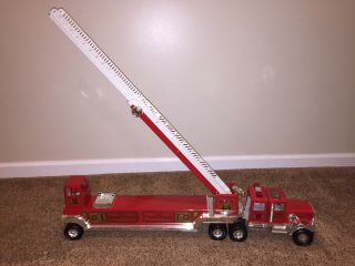 Vintage Tonka Fire Truck 2 Hook And Ladder Fire Engine