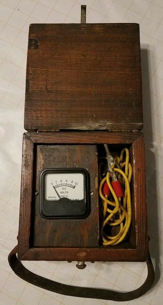 Vintage Emico Dc Volts Meter Measures 0 - 10 Vdc Gauge,  Wooden Box & Leather Strap