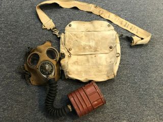 Ww2 Canadian Military Gas Mask Respirator With Bag Dated 1941 - 1942 C Broad Arrow