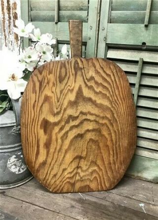 Vintage Turkish Round Wooden Bread Board,  Carved Cutting Board,  Cheese Board A