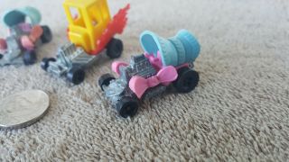 HOT WHEELS ZOWEES LIGHT MY FIRE and 2 BABY BUGGIES 2