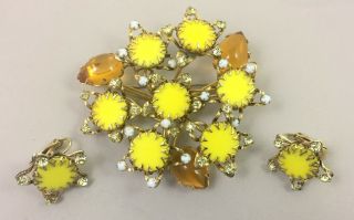 Rare Signed Unusual Matte Yellow Star Motif Schreiner Pin Brooch And Earrings