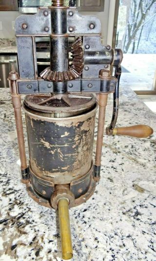 Antique Cast Iron 4 Qt Sausage Stuffer Lard Press