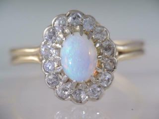 Vintage Solid 14k Gold Colorful Opal W Halo Diamond Ring Gorgeous
