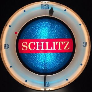 Vintage Schlitz Beer Sign 1961 Back Bar Lighted Motion Shimmer Clock Light Spins