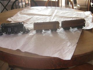 Vintage O Gauge American Flyer Electric Loco With 2 Pass.  Cars Nr