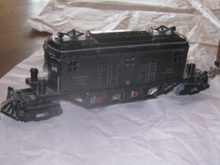 Vintage O gauge American Flyer Electric loco with 2 Pass.  cars NR 2