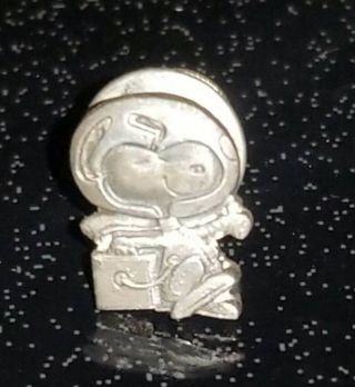 Nasa Sterling Silver Snoopy Astronaut Employee Award Tie Tack Vintage