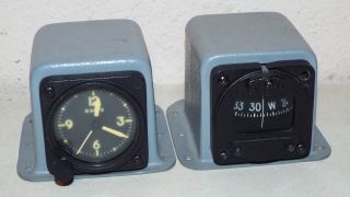 Vintage Wwii Military Airplane 8 Day Waltham Precision Clock & Airpath Compass
