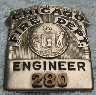 Vintage Chicago Fire Department Fireman Firefighter Badge Hanson
