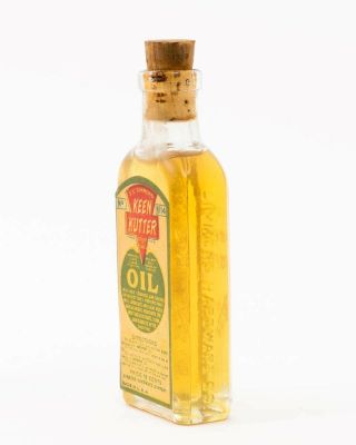 Vintage E.  C.  Simmons Keen Kutter Full Bottle of No.  K114 Oil 3
