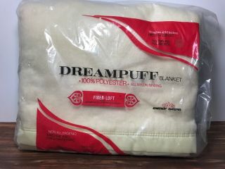 Dreampuff Vintage 100 Polyester Ivory Blanket Nylon Binding Twin Full 72x90 "