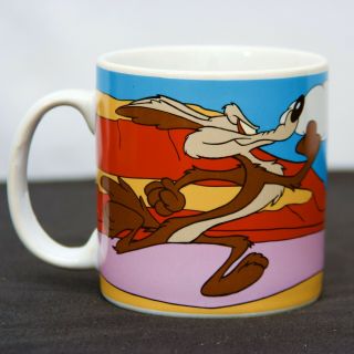 Looney Tunes Sun Signs 10oz Ceramic Wylie Coyote & Road Runner Capricorn Mug Cup