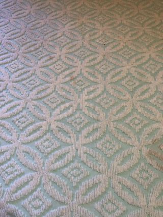 Gorgeous Vintage Green And White Full Size Bedspread