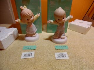 Precious Moments Figurines Set Of 2 " I Love You This Much ",  Boy And Girl