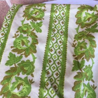 Vintage Floral Fabric Bright Green Tan Floral Scroll Geometric Tablecloth 70 ' s 2