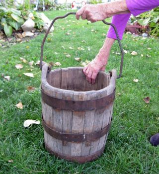Prmitive Antique Wooden Well Water / Farm Bucket W/ Blacksmithed Iron Handle