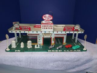 Vintage Marx Champion Tin Garage Gas Station With Accessories