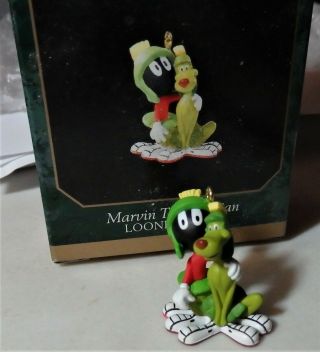 Hallmark Looney Tunes Marvin the Martian & K - 9 1998 Keepsake Mini Ornament 2
