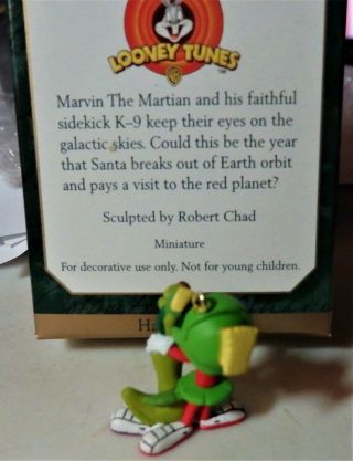 Hallmark Looney Tunes Marvin the Martian & K - 9 1998 Keepsake Mini Ornament 3