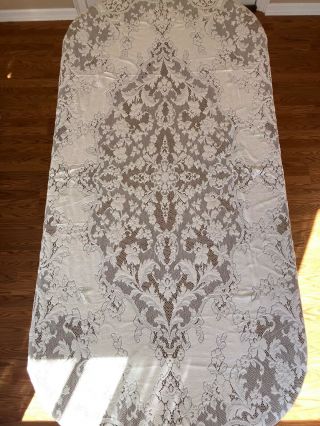 Vintage Quaker Lace 4280 Gala Acanthus Floral Tablecloth 62 " X 78 " Picot Loops