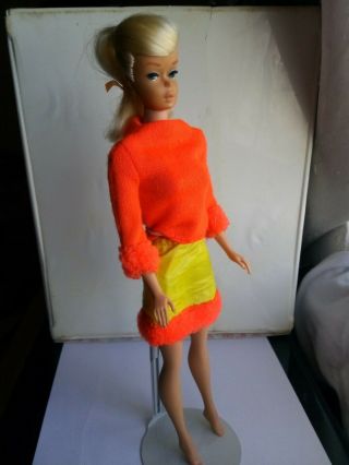 1964 Platinum Blonde Swirl Ponytail Barbie Hair 0850