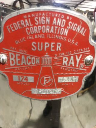 Federal Signal BEACON RAY Oscillating light Model 174 police fire 2