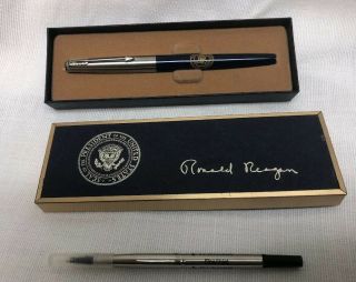 Rare President Ronald W.  Reagan White House Bill Signer Pen Presidential Seal