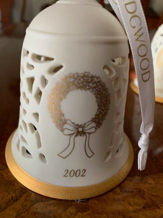 Wedgwood Pierced Bell Ornament Eggshell Porcelain Christmas Xmas Wreath 2002 Euc
