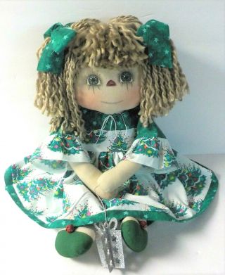 Hm Primitive Raggedy Ann Christmas Doll " Cassandra " W/ Christmas Fauxgift Ornie