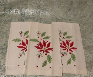 Marshall Field & Company Christmas Embroidery Napkins Cloth Linens
