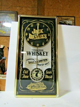 Jack Daniels Hanging Wall Clock Sign Battery Operated