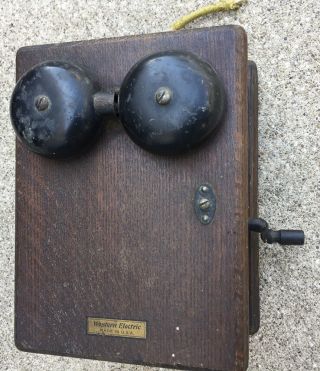 Telephone Wall Style Antique Western Electric Oak W/ Hand Crank