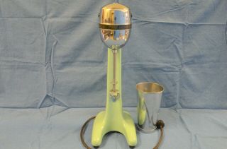 1960s Vtg Hamilton Beach Model 30 Thirty Milkshake Malt Mixer Jadeite Green Cup