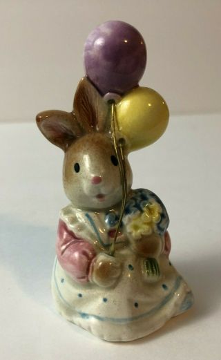 Vintage Lefton Ceramic Bunny Rabbit With Balloons Figurine Collectible 3 1/2 "