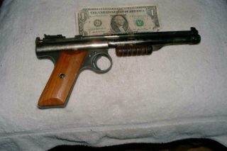 Vintage Benjamin Franklin Model 132.  22 Cal.  Pellet Gun Pistol
