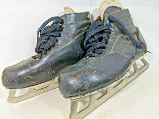 Vintage Ccm Black Leather Ice Hockey Goalie Skates Size 10 1/2 10.  5 Collectible