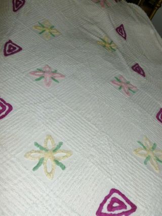 Vintage Chenille Floral Twin Bedspread White Floral Pink Yellow Orchid W/fringe
