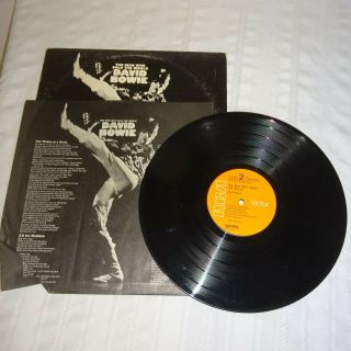 David Bowie The Man Who The World Vinyl LP RCA 1972 VG/VG,  w/ Lyrics IS 3