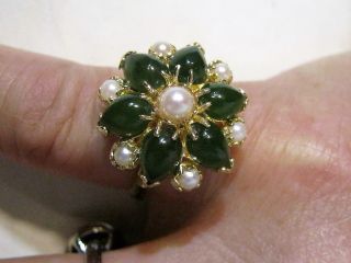 14k Imperial Jade Pearl Cluster Ring.  6.  7 Grams.  Size 6.  75