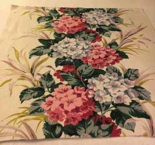 Vintage Floral Bark Cloth Fabric - 34” X 32” (a)