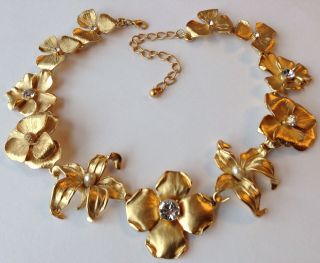 Vintage Kjl Kenneth J Lane Signed Clear Rhinestone & Pearl Flower Necklace