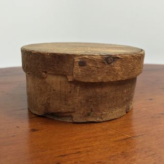 Small Primitive Thin Wood Round Bent Wood Pantry Box Marked Rivets