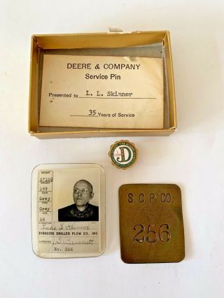 Vintage Deere & Co.  Syracuse Chilled Plow Co.  Pin,  Id Badge And Medallion Medal