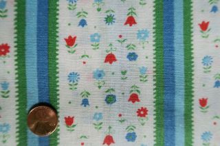 One Vintage Feedsack Tiny Flowers Stripes 37x44 Pron.  Stitches O/w Pristine