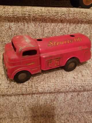 Vintage Red Structo 66 Gas Oil Fuel Tanker Vintage Pressed Steel Toy Truck Orig