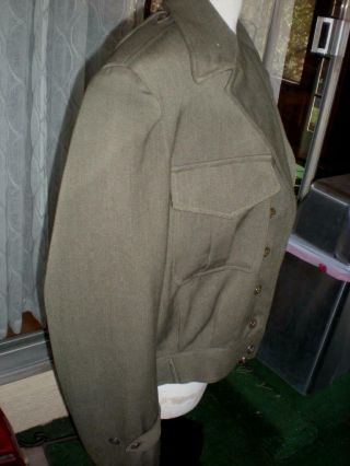 USMC Officer ' s Uniform WW2 Ike Jacket,  Size 44,  18th Defense Battalion 3