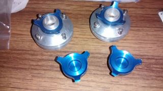 Vintage 1/4 Scale Raco Knock Off Hubs