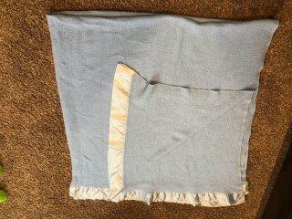 Vtg Chatham Blue Woven Acrylic Blanket Bedspread Satin Trim 86x89