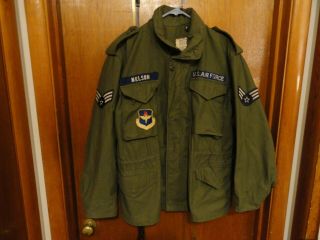 Vintage Usaf Us Military Air Force Green Jacket Size M Medium With Patches